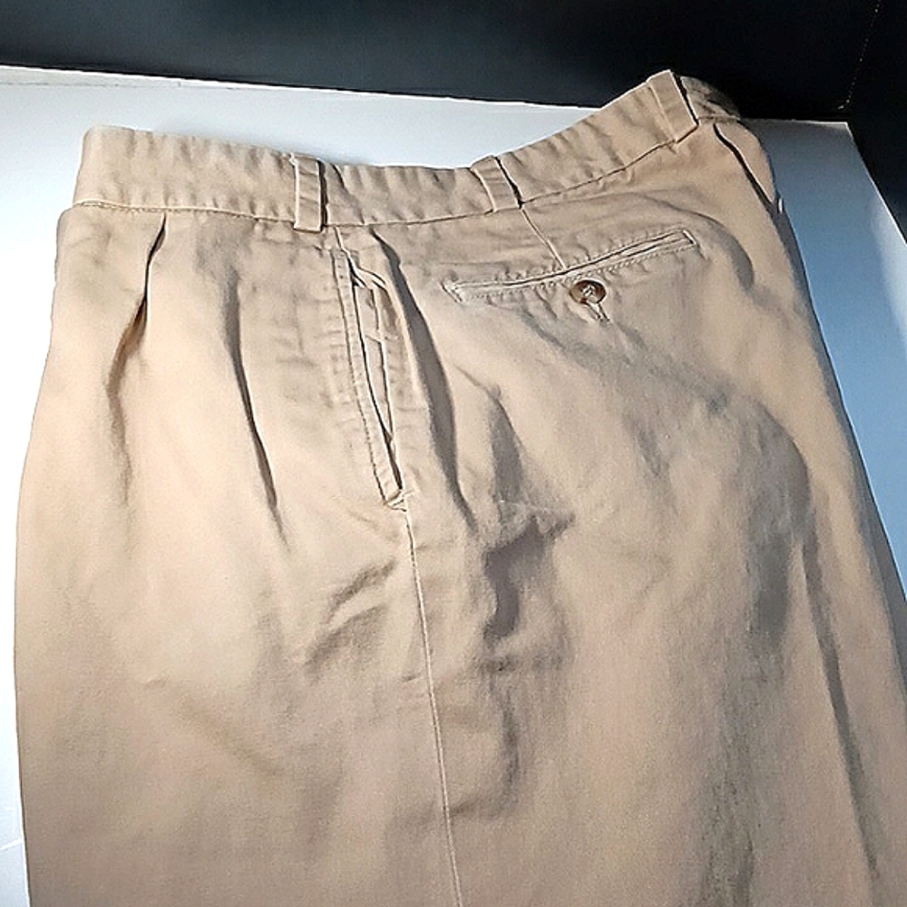 Bills Khakis Men’s long pants, Size 38, color: Khakis, 100% cotton, Made in USA